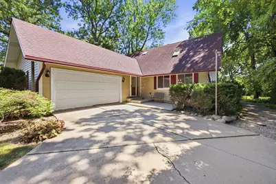 307 W Schaumburg Road, Streamwood, IL 60107 - Photo 46