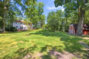 307 W Schaumburg Rd, Streamwood, IL 60107 - Photo 6
