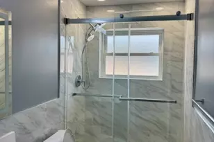 8523 W Winnemac Ave, Chicago, IL 60656 - Photo 2