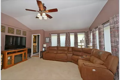 706 Catlin Street, Ottawa, IL 61350 - Photo 8