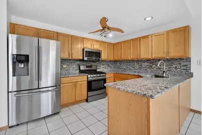 2520 Cedar Glen Drive N, Lynwood, IL 60411 - Photo 12