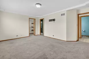 2520 Cedar Glen Dr N, Lynwood, IL 60411 - Photo 24