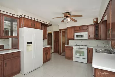 921 N River Road, McHenry, IL 60051 - Photo 14
