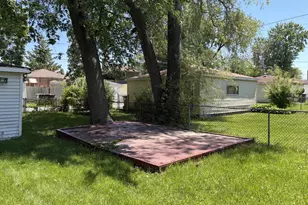14221 S Wentworth Ave, Riverdale, IL 60827 - Photo 18