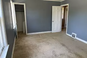 14221 S Wentworth Ave, Riverdale, IL 60827 - Photo 10