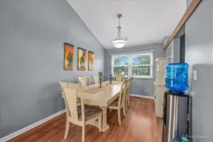 1314 Aspen Ct, Elgin, IL 60120 - Photo 6