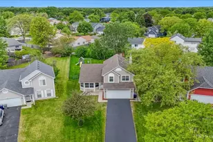 1314 Aspen Ct, Elgin, IL 60120 - Photo 36