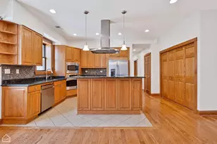 4544 N Western Ave, Chicago, IL 60625 - Photo 10