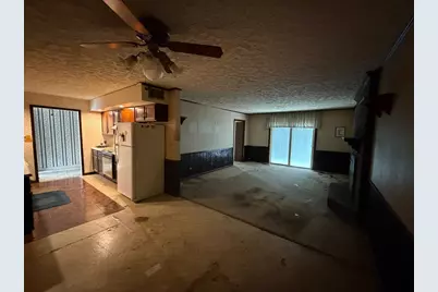 3001 Clifton Court, Marion, IL 62959 - Photo 8