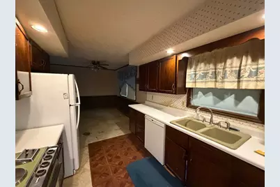 3001 Clifton Court, Marion, IL 62959 - Photo 12