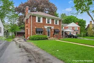 462 Glendenning Pl, Waukegan, IL 60085 - Photo 2