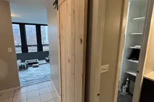 1 E Scott St, Chicago, IL 60610 - Photo 10