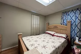 1416 Prospect Ave, Peru, IL 61354 - Photo 10