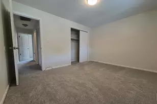 227 Mohawk Dr, Bourbonnais, IL 60914 - Photo 4