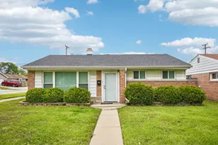 17256 Walter St, Lansing, IL 60438 - Photo 1