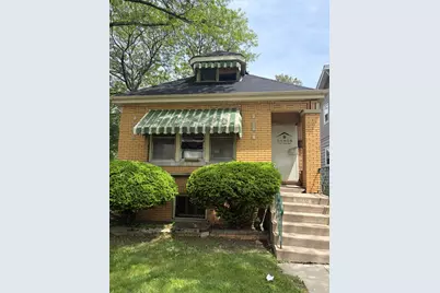 10201 S Princeton Avenue, Chicago, IL 60628 - Photo 1
