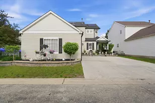 93 Windflower Ct, Romeoville, IL 60446 - Photo 2