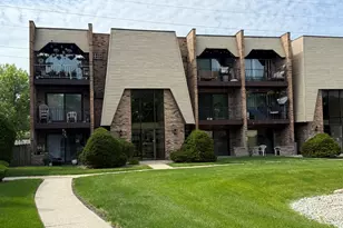 7316 Blackstone Ave, Justice, IL 60458 - Photo 1