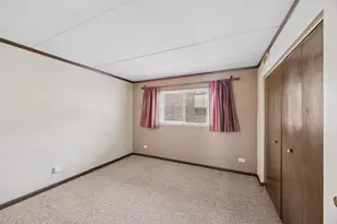 11105 O Gorman Dr, Palos Hills, IL 60465 - Photo 10
