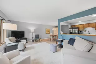17654 Pennsylvania Ct, Orland Park, IL 60467 - Photo 2