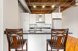 1040 W Adams St, Chicago, IL 60607 - Photo 6