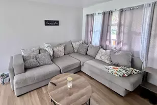 7471 E 1st St, Sun River Terrace, IL 60964 - Photo 2