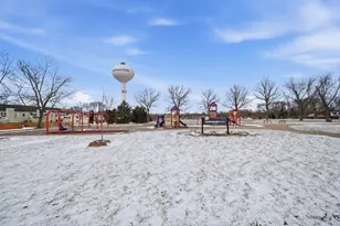 7214 Farmstead Ln, Hanover Park, IL 60133 - Photo 26