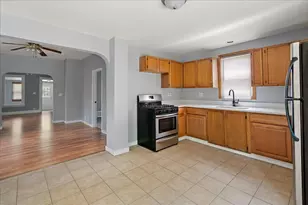 847 Bowditch Ave, Aurora, IL 60506 - Photo 12