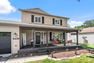 11716 Davey Dr, Huntley, IL 60142 - Photo 4