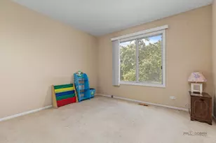 978 Butter Creek Ct, Hoffman Estates, IL 60169 - Photo 20