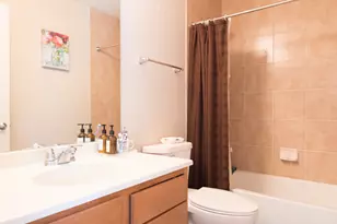 263 Aspen Pointe Rd, Vernon Hills, IL 60061 - Photo 14