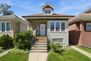 4938 W Melrose St, Chicago, IL 60641 - Photo 1