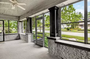 804 N Division St, Harvard, IL 60033 - Photo 2