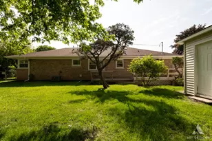 10815 S 71st Ct, Worth, IL 60482 - Photo 38