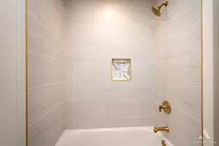 10815 S 71st Ct, Worth, IL 60482 - Photo 26