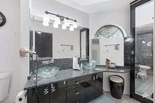 204 Bright Ridge Dr, Schaumburg, IL 60194 - Photo 14