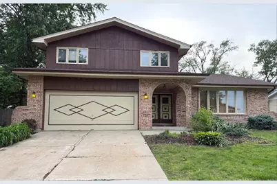10158 S 87th Court, Palos Hills, IL 60465 - Photo 1