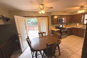 10158 S 87th Ct, Palos Hills, IL 60465 - Photo 8