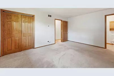 1432 Schramm Drive, Westmont, IL 60559 - Photo 10