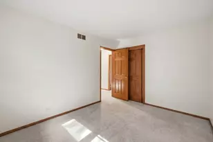 1432 Schramm Dr, Westmont, IL 60559 - Photo 14