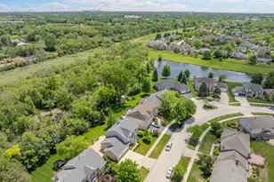 1311 Callen Ln, Des Plaines, IL 60016 - Photo 32