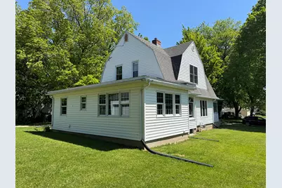 314 Plummer Avenue, Chadwick, IL 61014 - Photo 6