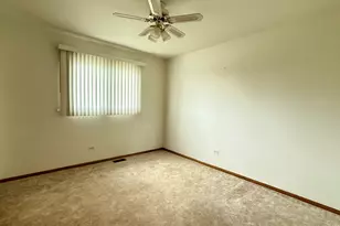 8514 161st St, Tinley Park, IL 60487 - Photo 12