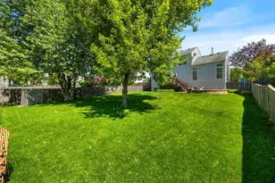 448 Sierra Pl, Gurnee, IL 60031 - Photo 34