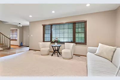 560 Rapidan Court, Naperville, IL 60540 - Photo 6