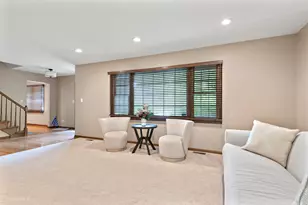 560 Rapidan Ct, Naperville, IL 60540 - Photo 6