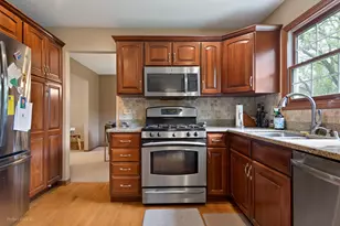560 Rapidan Ct, Naperville, IL 60540 - Photo 4