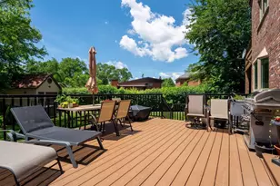6738 N Sauganash Ave, Lincolnwood, IL 60712 - Photo 36