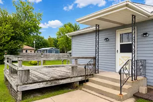 1112 1st Ave, Ottawa, IL 61350 - Photo 4