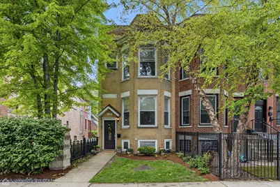 1926 W Oakdale Avenue, Chicago, IL 60657 - Photo 1